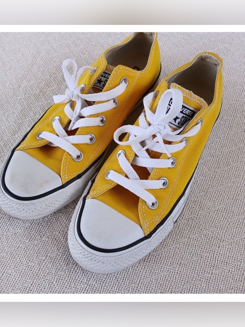 Converse Yellow Low Top Sneakers Womens 6 Mens 4 Mustard - Picture 2 of 6